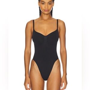 Skims Seamless Sculpt Thong Bodysuit in Onyx